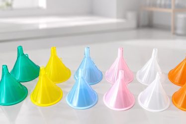 Mini funil de plástico ou silicone: qual é melhor para cada uso